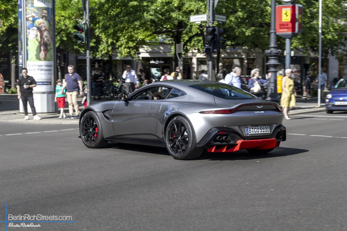 Aston Martin V8 Vantage (2018) spotted in Berlin — BerlinRichStreets